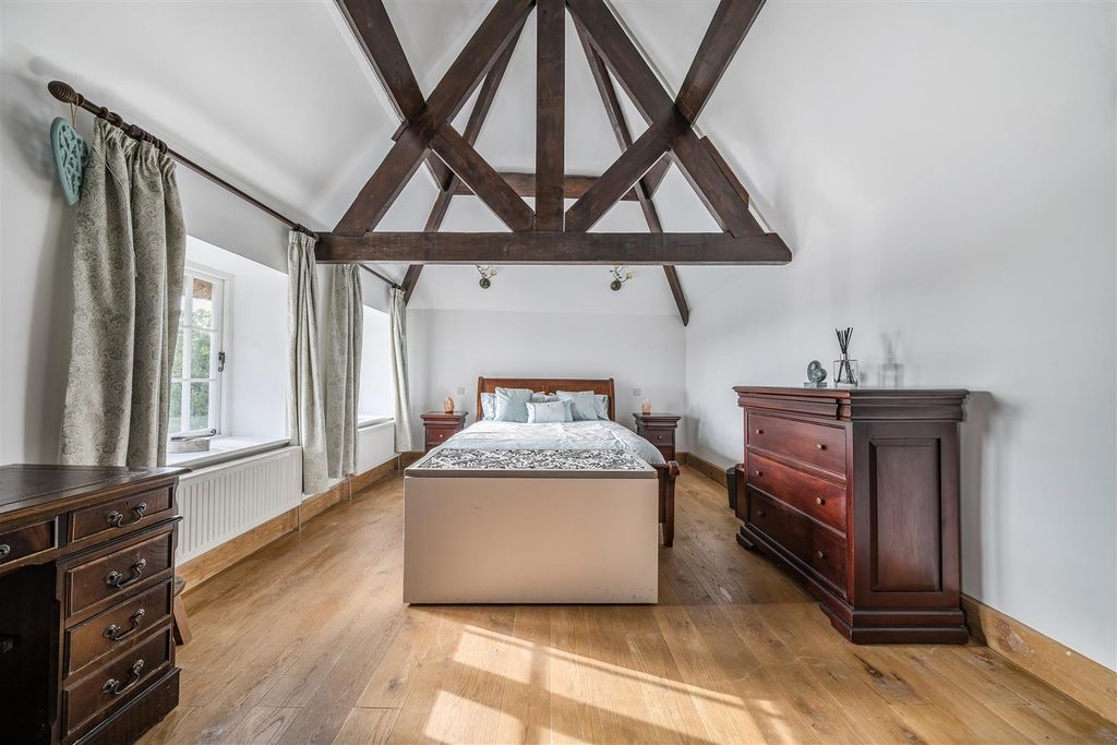 Additional image 11 of 5 bed detached house for saleSandy Lane, Chippenham SN15