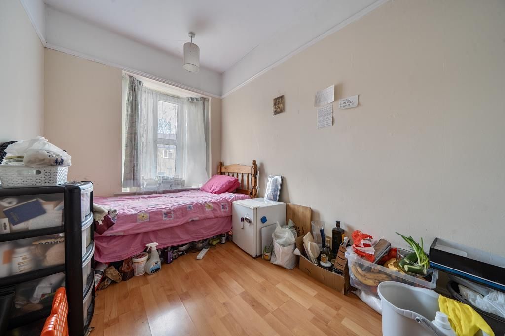 Additional image 5 of 5 bed semi-detached house for saleKingshill Road, Swindon SN1