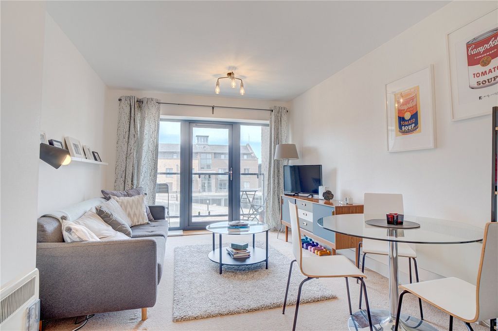 Additional image 2 of 1 bed flat for saleFire Fly Avenue, Swindon, Wiltshire SN2
