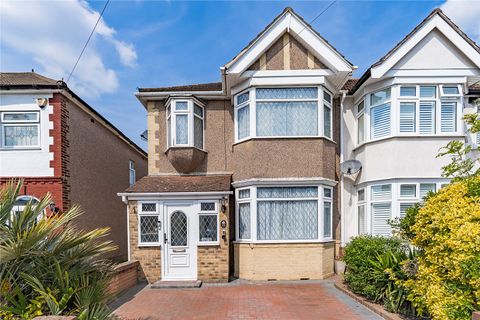 Brian Road, Chadwell Heath, Romford RM6