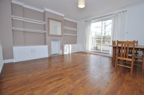 Edensor Road, London W4
