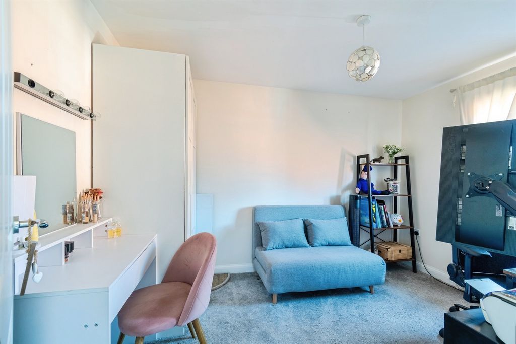 Additional image 10 of 2 bed semi-detached house for saleHazel Crescent, Chippenham SN15