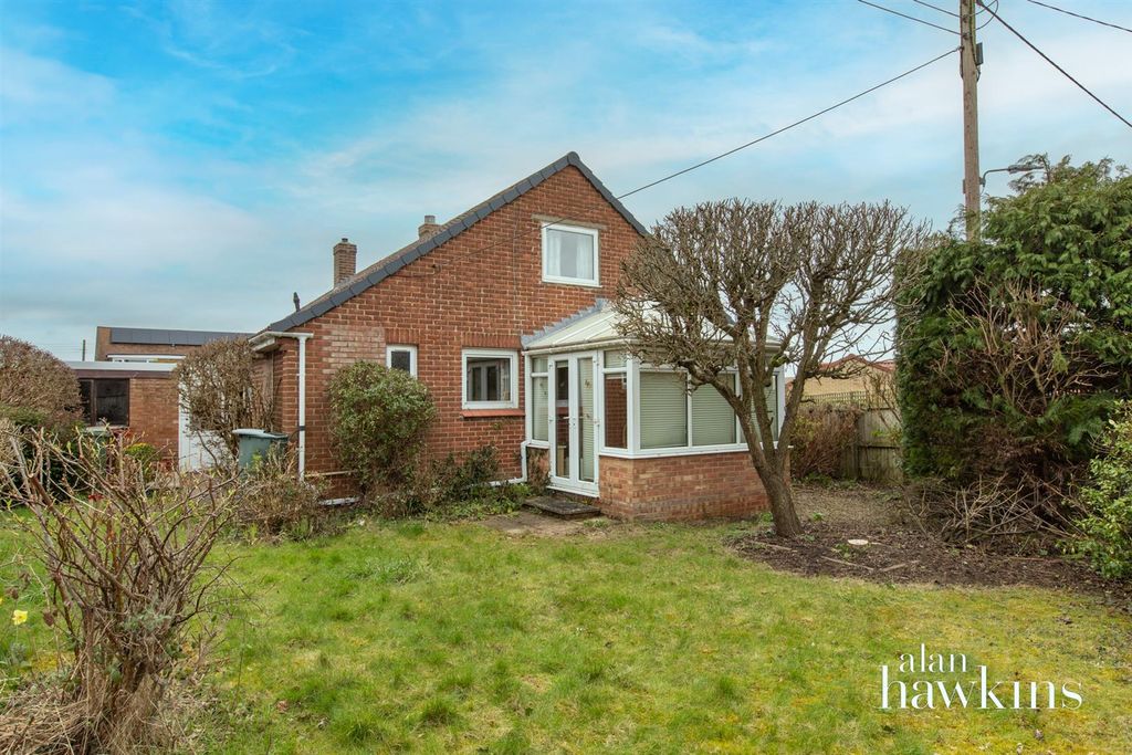 Additional image 8 of 3 bed detached bungalow for saleLongleaze, Royal Wootton Bassett SN4