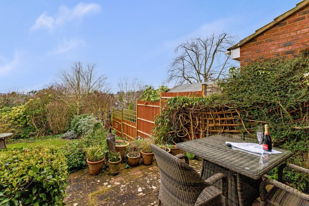 Additional image 22 of 4 bed property for saleAssisi Road, Salisbury SP1