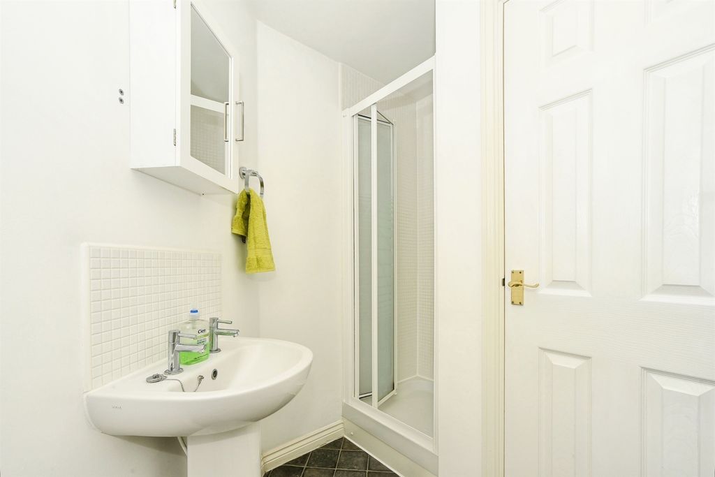 Additional image 9 of 3 bed semi-detached house for saleEndeavour Road, Swindon SN3
