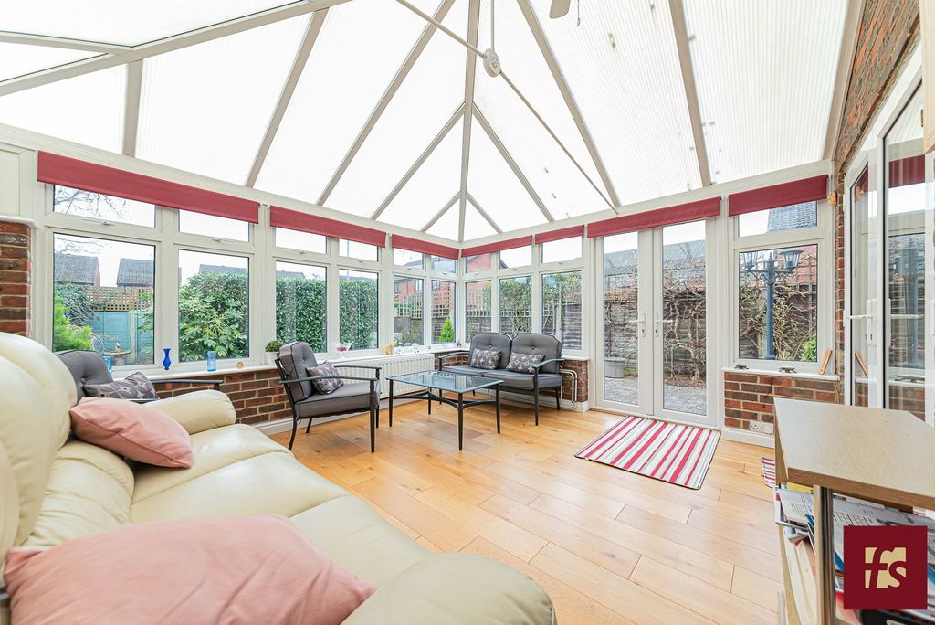 Additional image 7 of 3 bed link detached house for saleHorsham Road, Owlsmoor, Sandhurst GU47