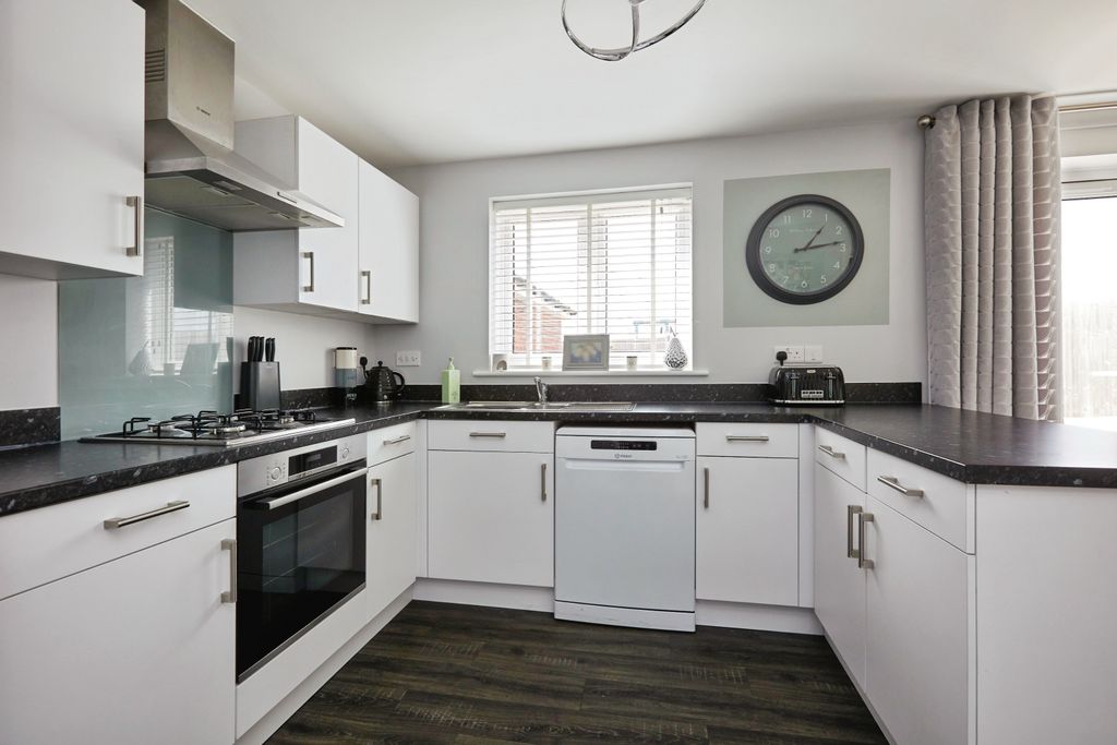 Additional image 6 of 4 bed detached house for saleAdlam Way, Salisbury SP2