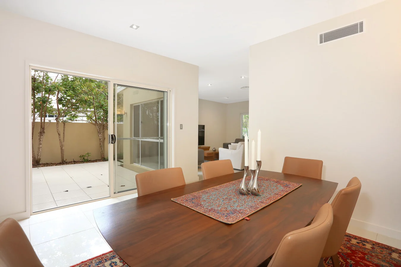 Additional image 4 of Benowa QLD 4217