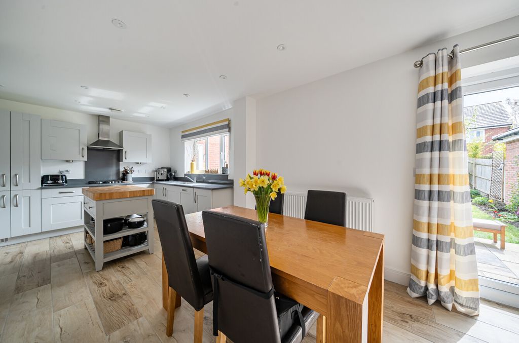 Additional image 5 of 4 bed detached house for saleFreeman Crescent, Wroughton, Swindon SN4