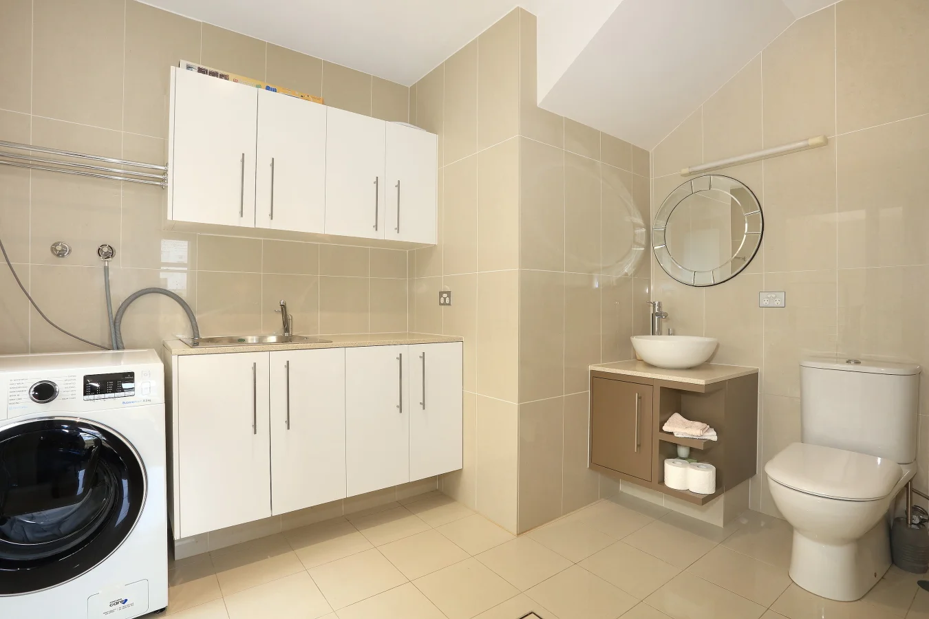 Additional image 13 of Benowa QLD 4217