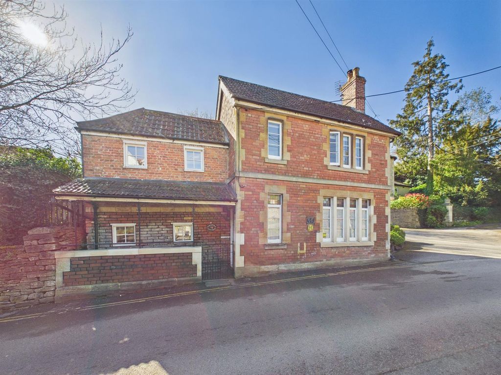 3 bed detached house for saleLowden Hill, Chippenham SN15