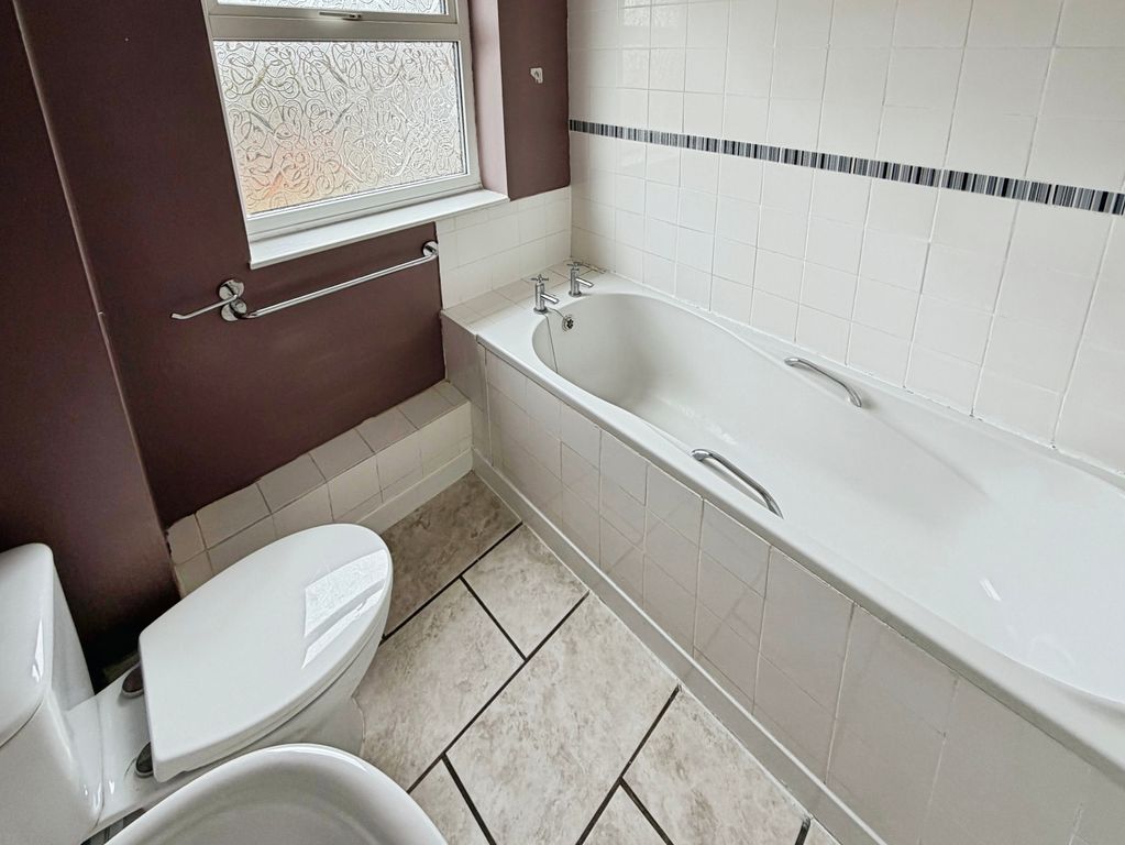 Additional image 18 of 3 bed semi-detached house for saleRocher Close, Westbury BA13