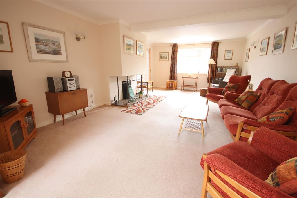 Additional image 9 of 3 bed chalet for saleStation Road, Christian Malford, Chippenham SN15