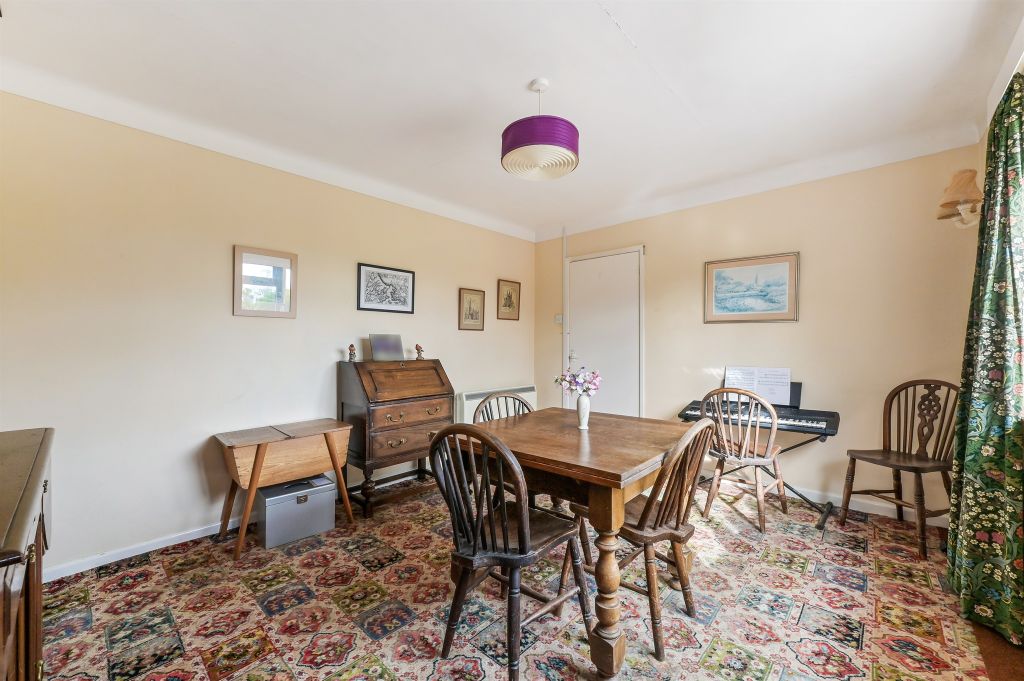 Additional image 13 of 4 bed detached bungalow for saleOakleigh Drive, Landford, Salisbury SP5