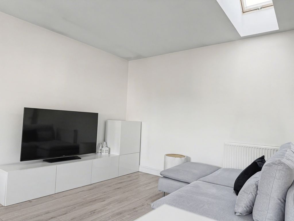 Additional image 7 of 2 bed end terrace house for saleCricketers Close, Royal Wootton Bassett SN4