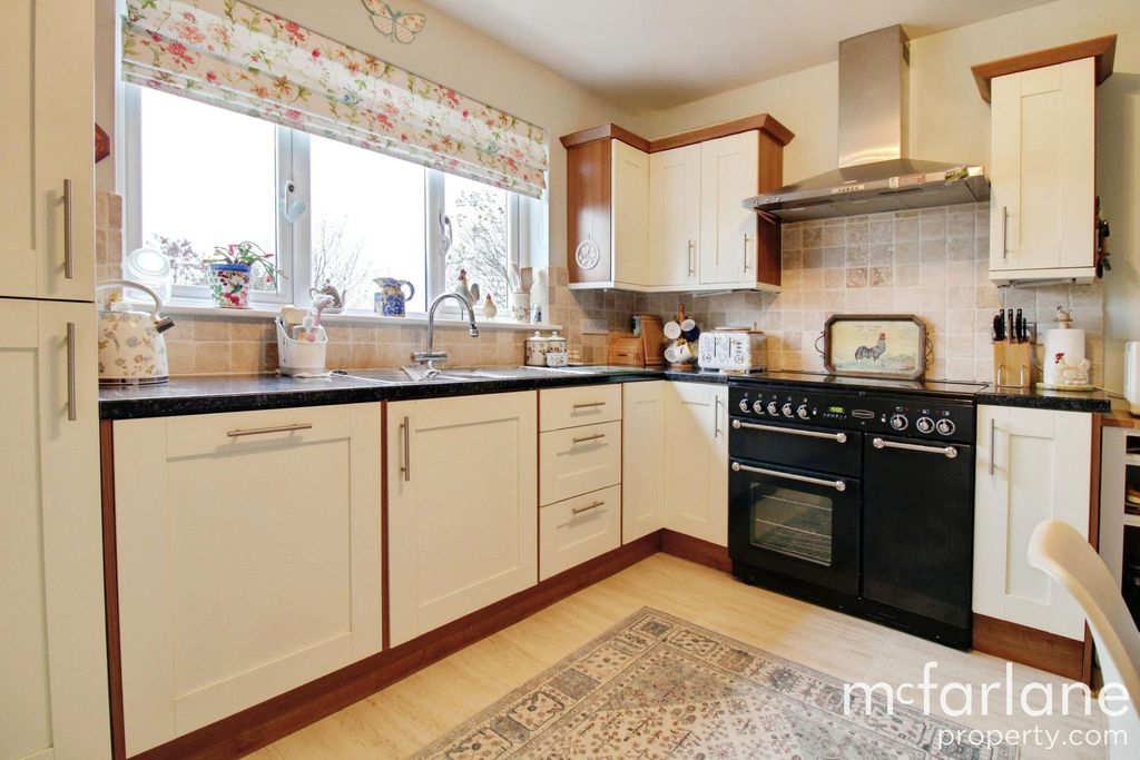 Additional image 6 of 2 bed detached bungalow for saleOkus Road, Swindon SN1
