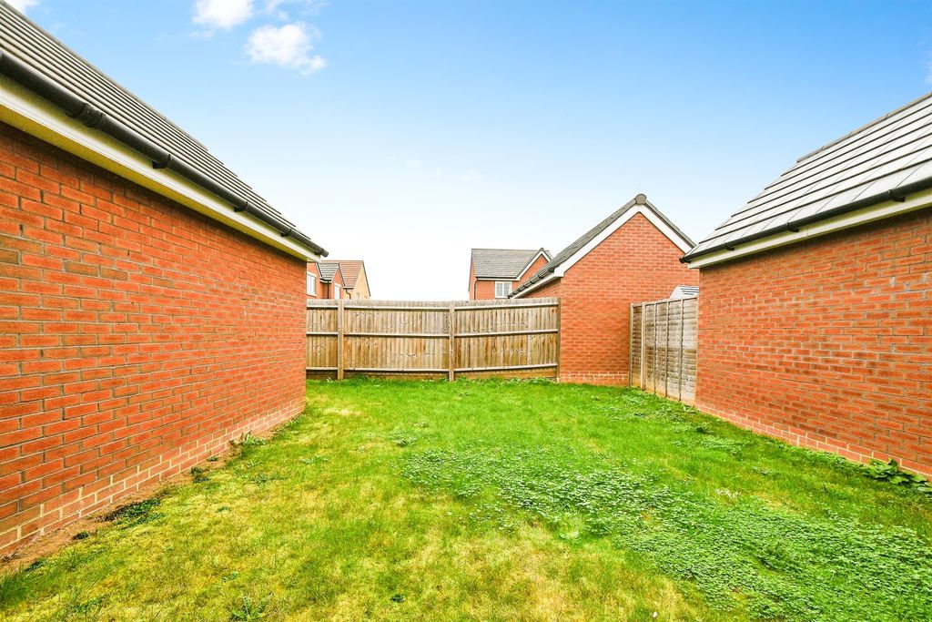 Additional image 15 of 4 bed detached house for saleMagdalene Close, South Marston, Swindon SN3