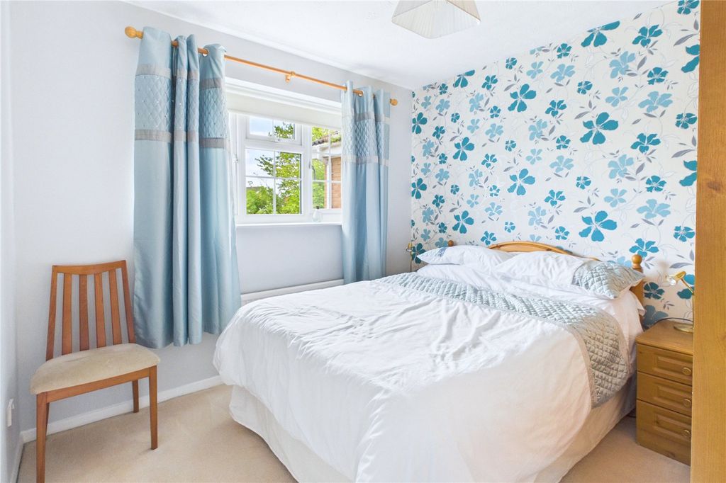 Additional image 12 of 3 bed detached house for saleBrowning Close, Stratton, Swindon SN3