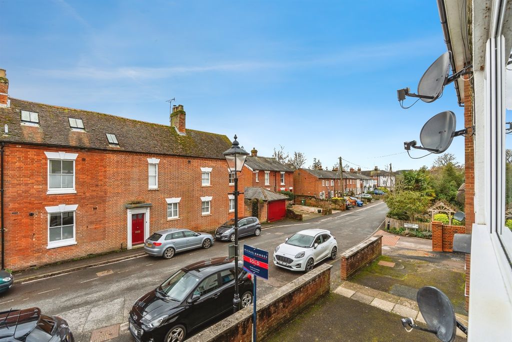 Additional image 15 of 1 bed flat for saleMill Lane, Romsey SO51