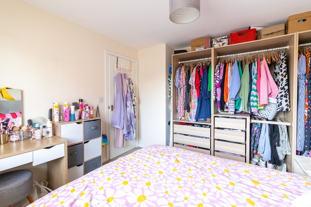 Additional image 10 of 3 bed terraced house for saleOtter Row, Swindon SN3