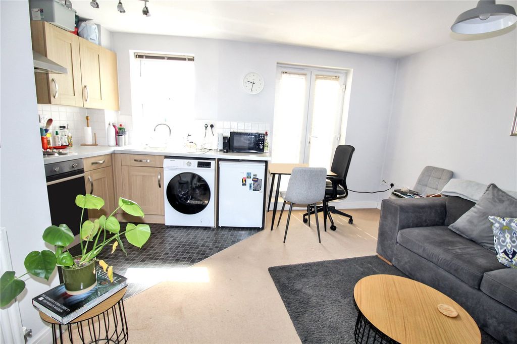 Additional image 3 of 1 bed flat for saleBritten Road, Swindon, Wiltshire SN25