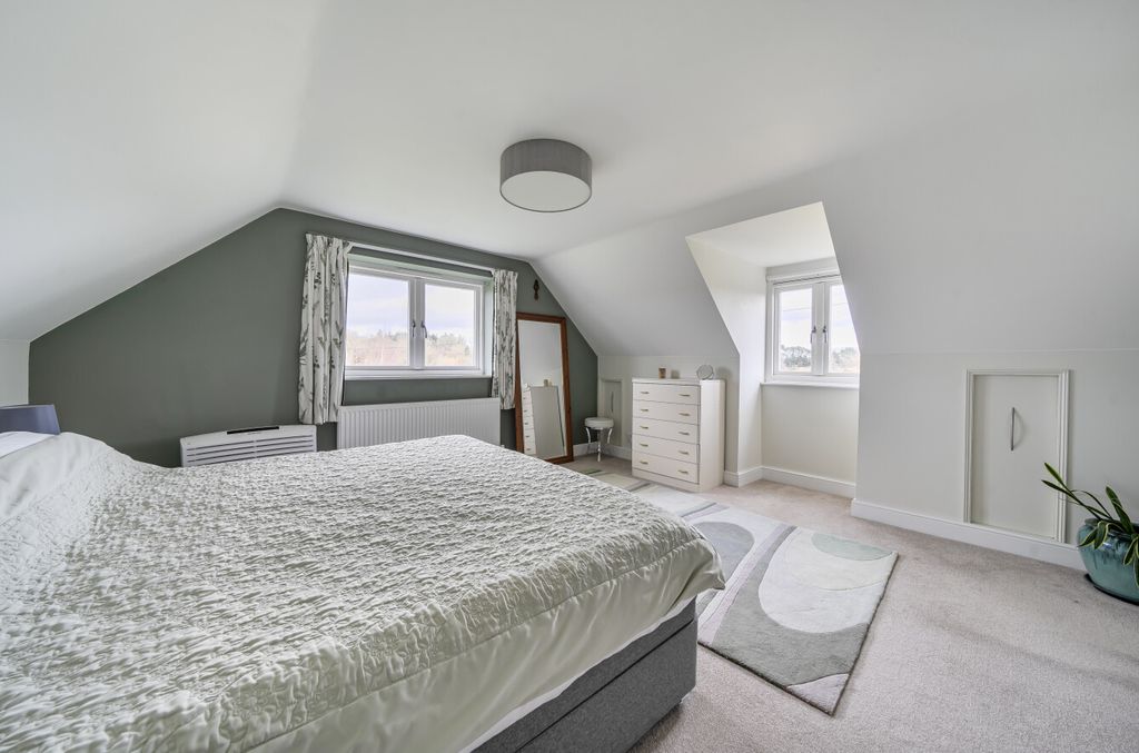Additional image 12 of 4 bed cottage for saleHamptworth Road, Landford, Salisbury SP5