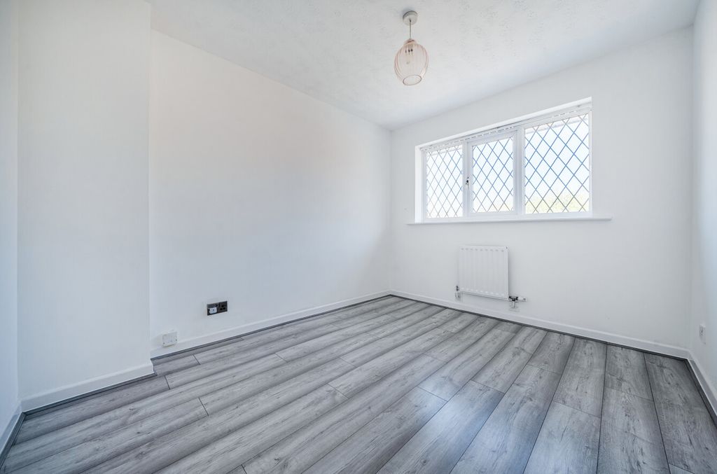 Additional image 13 of 3 bed link detached house for saleWinchcombe Close, The Prinnels, Swindon SN5
