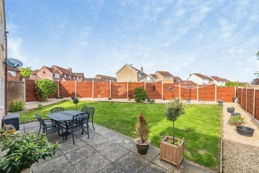 Additional image 4 of 4 bed detached house for saleGarraways, Royal Wootton Bassett SN4