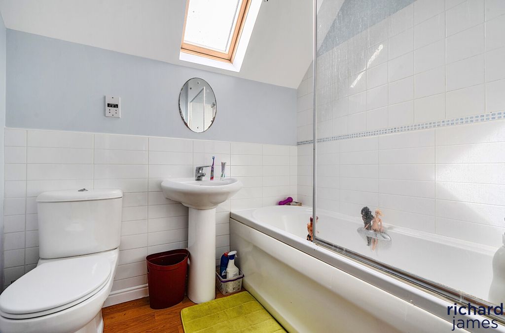 Additional image 14 of 4 bed detached house for saleCharmind Walk, Haydon Wick, Swindon SN25