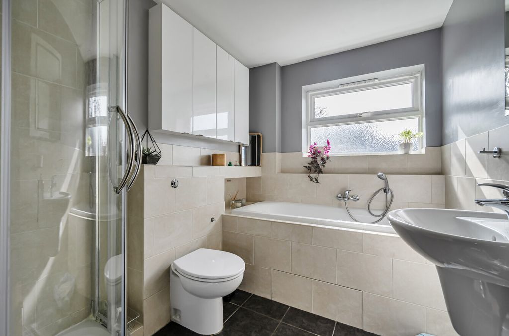 Additional image 12 of 4 bed detached house for saleNorth Lane, Nomansland, Salisbury SP5