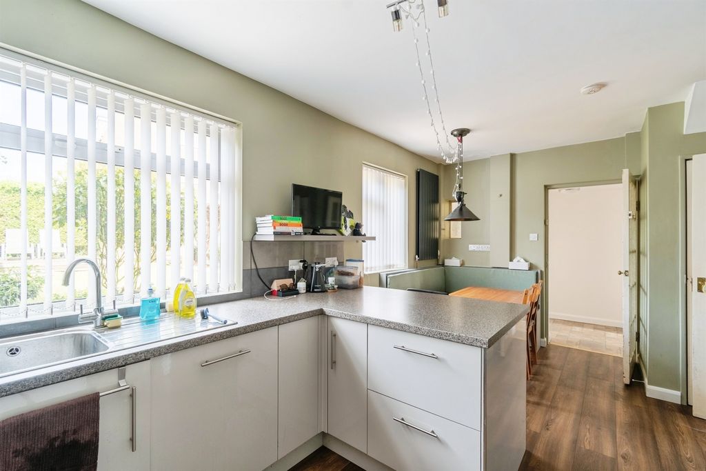 Additional image 9 of 3 bed semi-detached house for saleBrook Street, Chippenham SN14