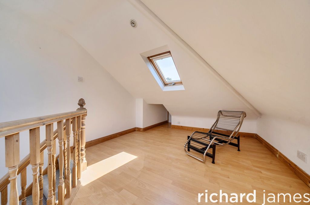 Additional image 12 of 3 bed detached house for saleFairview, Old Town, Swindon SN1