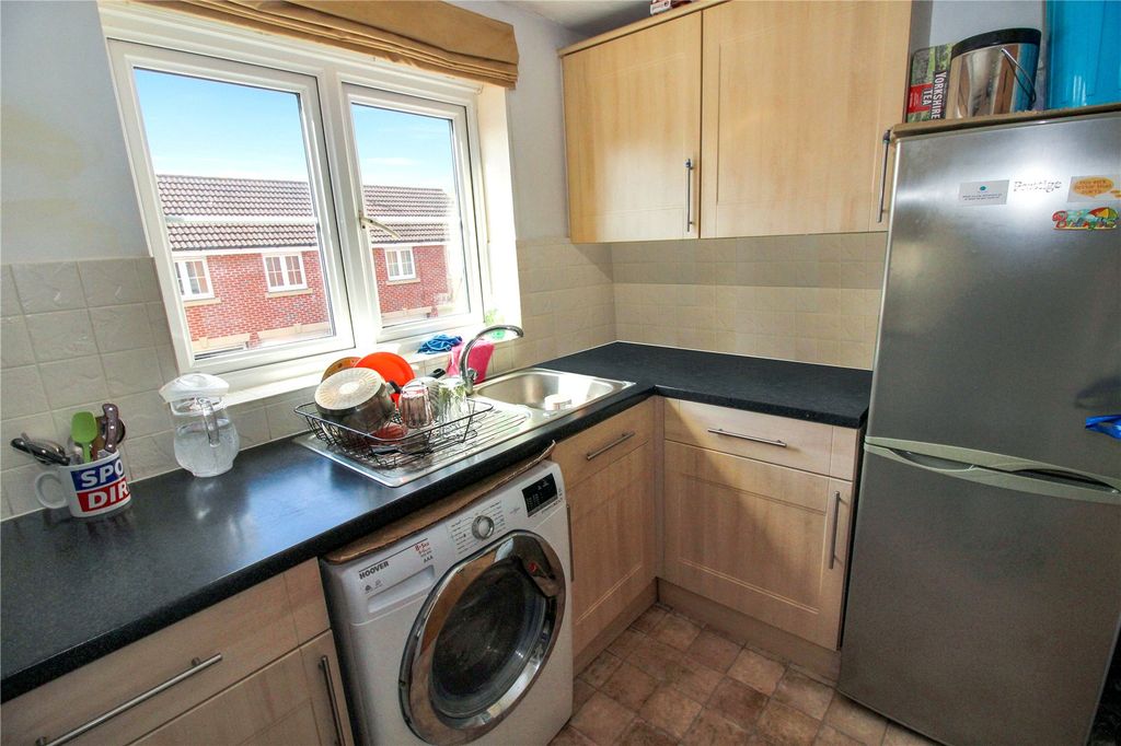 Additional image 4 of 2 bed flat for saleTorun Way, Swindon, Wiltshire SN25
