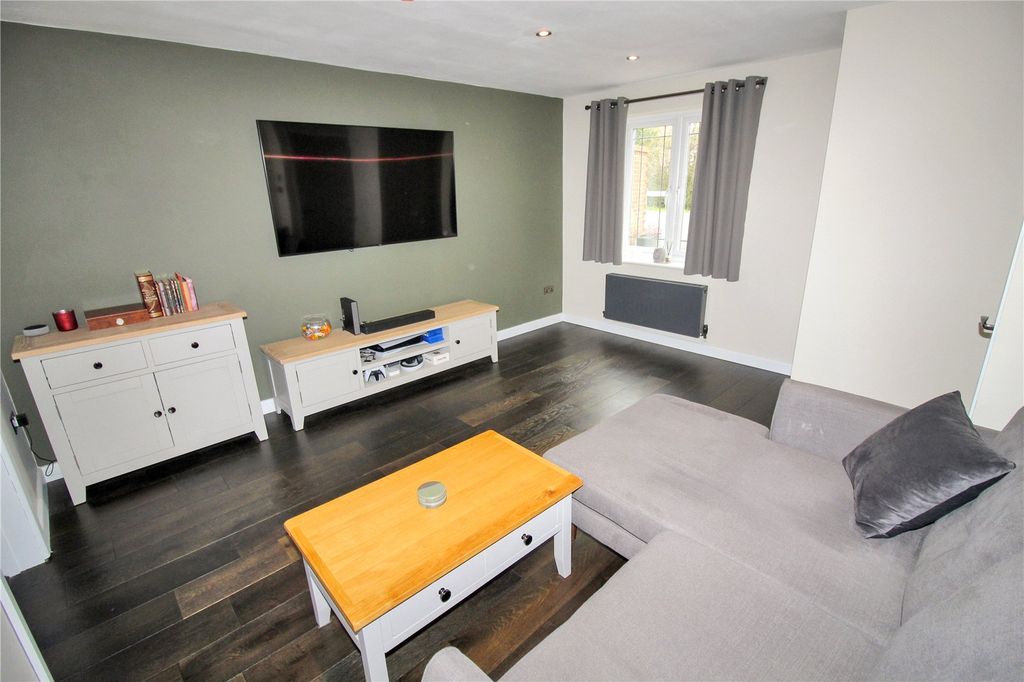 Additional image 9 of 3 bed detached house for saleDarius Way, Swindon, Wiltshire SN25