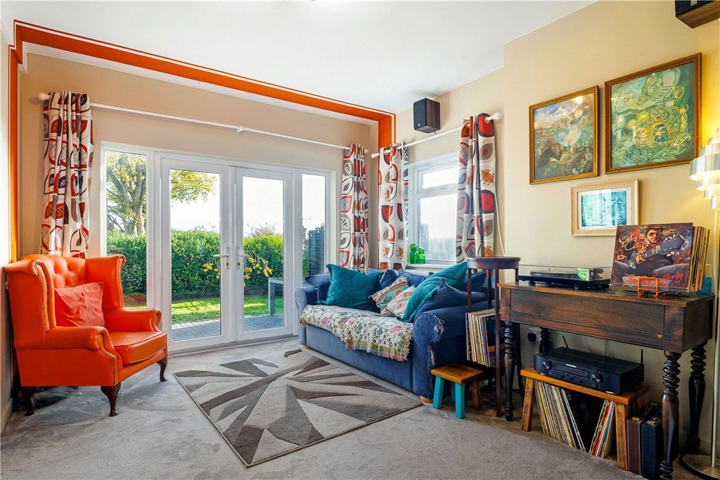 Additional image 12 of 4 bed detached house for salePipers Piece, Herd Street, Marlborough, Wiltshire SN8