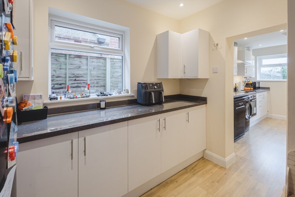 Additional image 5 of 3 bed semi-detached house for saleChurch Walk North, Swindon, Wiltshire SN25