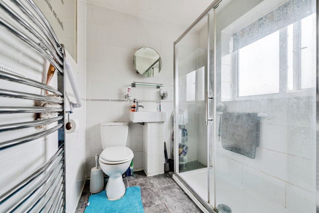Additional image 11 of 3 bed end terrace house for saleThames Avenue, Swindon SN25