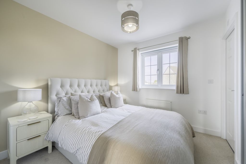 Additional image 8 of 3 bed semi-detached house for saleSnell Avenue, Malmesbury, Wiltshire SN16