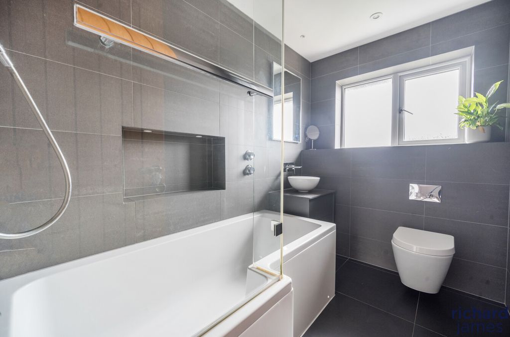 Additional image 12 of 4 bed detached house for saleGifford Road, Stratton St Margaret, Swindon SN3