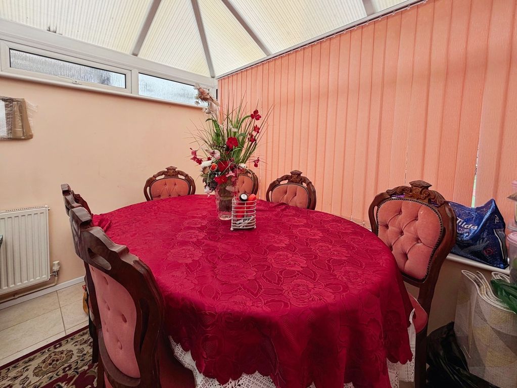 Additional image 5 of 2 bed semi-detached house for saleManston Drive, Bracknell, Berkshire RG12