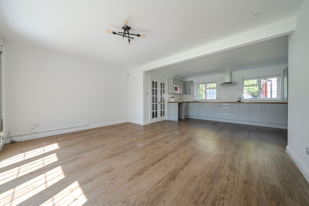 Additional image 11 of 5 bed detached house for saleBath Road, Marlborough SN8
