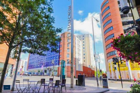 Blackfriars Road, Glasgow G1