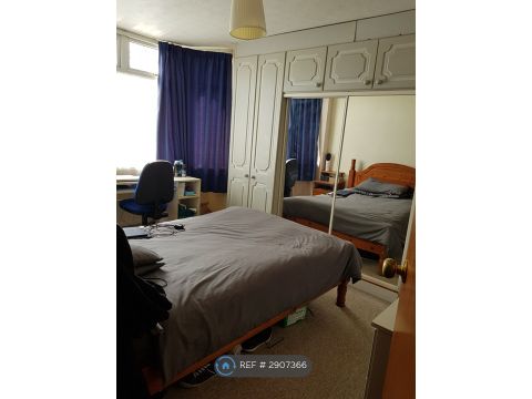Filton Avenue, Bristol BS34, Room to rent