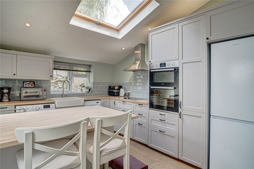 Additional image 3 of 4 bed terraced house for saleClifton Street, Swindon, Wiltshire SN1