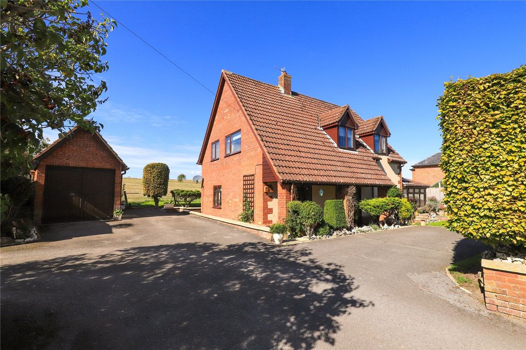 4 bed country house for saleTownsend, Chitterne, Warminster, Wiltshire BA12