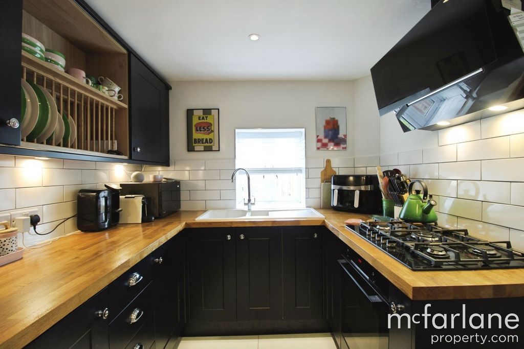 Additional image 5 of 2 bed terraced house for saleHyde Road, Upper Stratton SN2