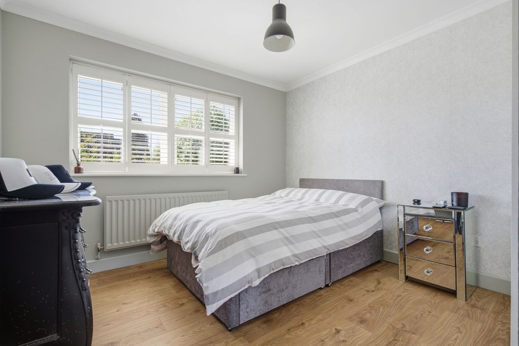Additional image 11 of 4 bed detached house for saleRoundshead Drive, Warfield RG42