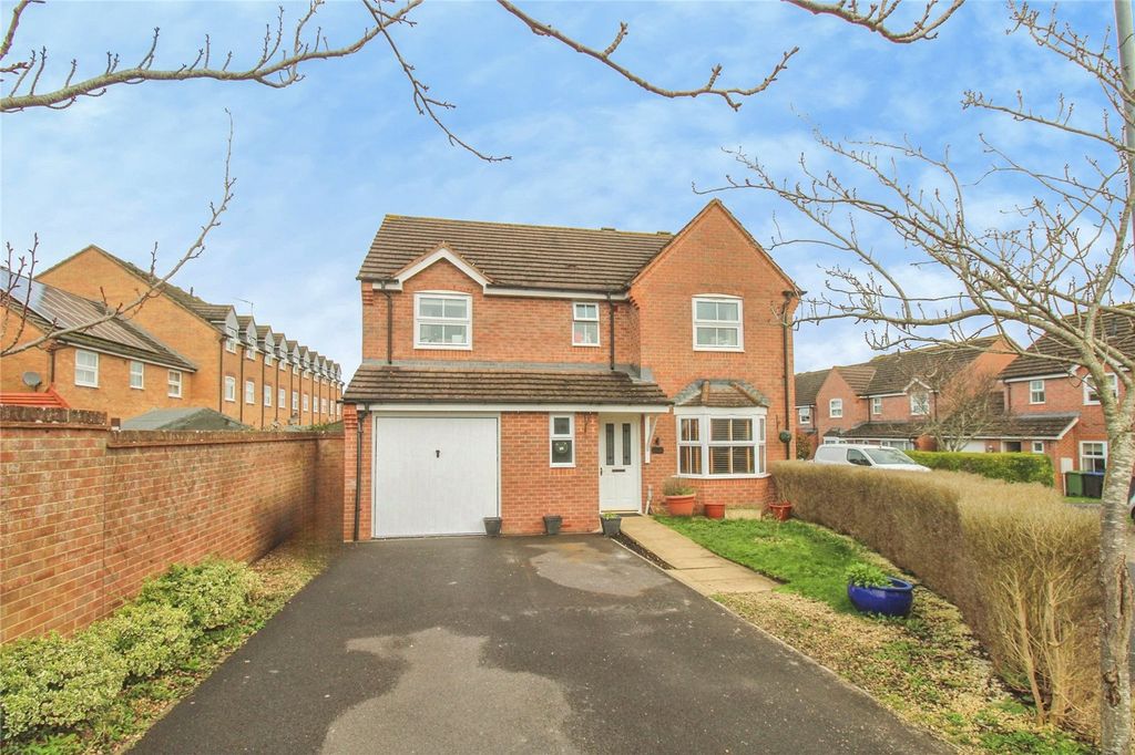4 bed detached house for saleAbrahams Close, Trowbridge BA14