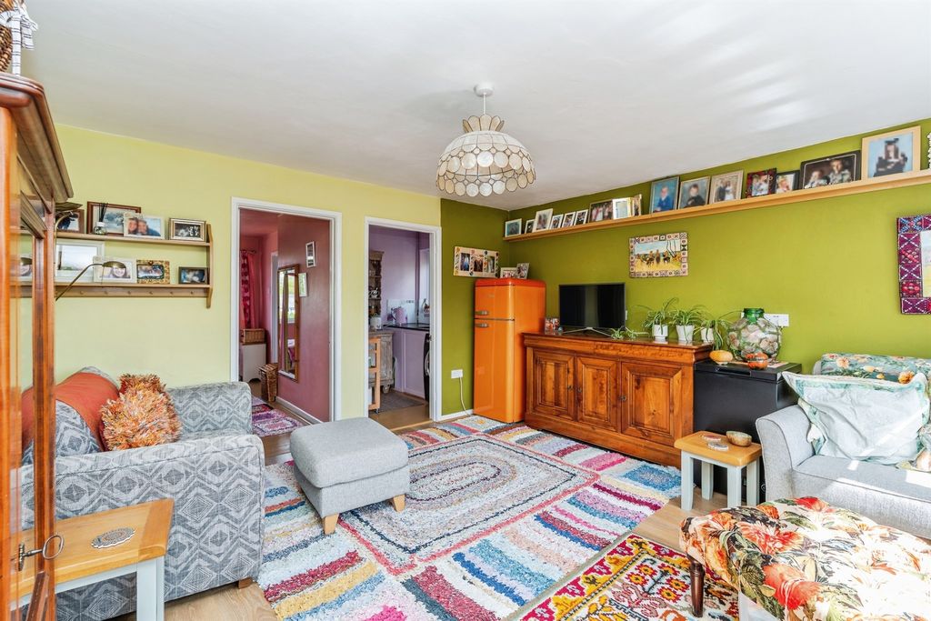 Additional image 2 of 1 bed flat for saleMill Lane, Romsey SO51