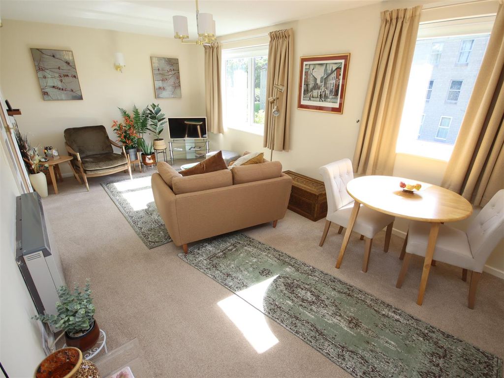 Additional image 2 of 2 bed flat for saleIvyfield Court, Charter Road, Chippenham SN15
